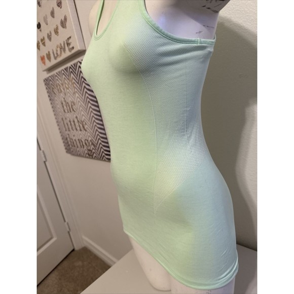 Sweaty Betty Shirt Mint Green Yoga Racerback Ribbed Mesh Tank Top XS - Picture 3 of 11